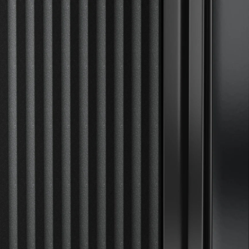 Panneau occultant avec cadre dissimulé